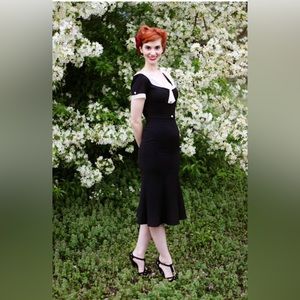 Stop Staring Raileen Dress Black with Pink Trim